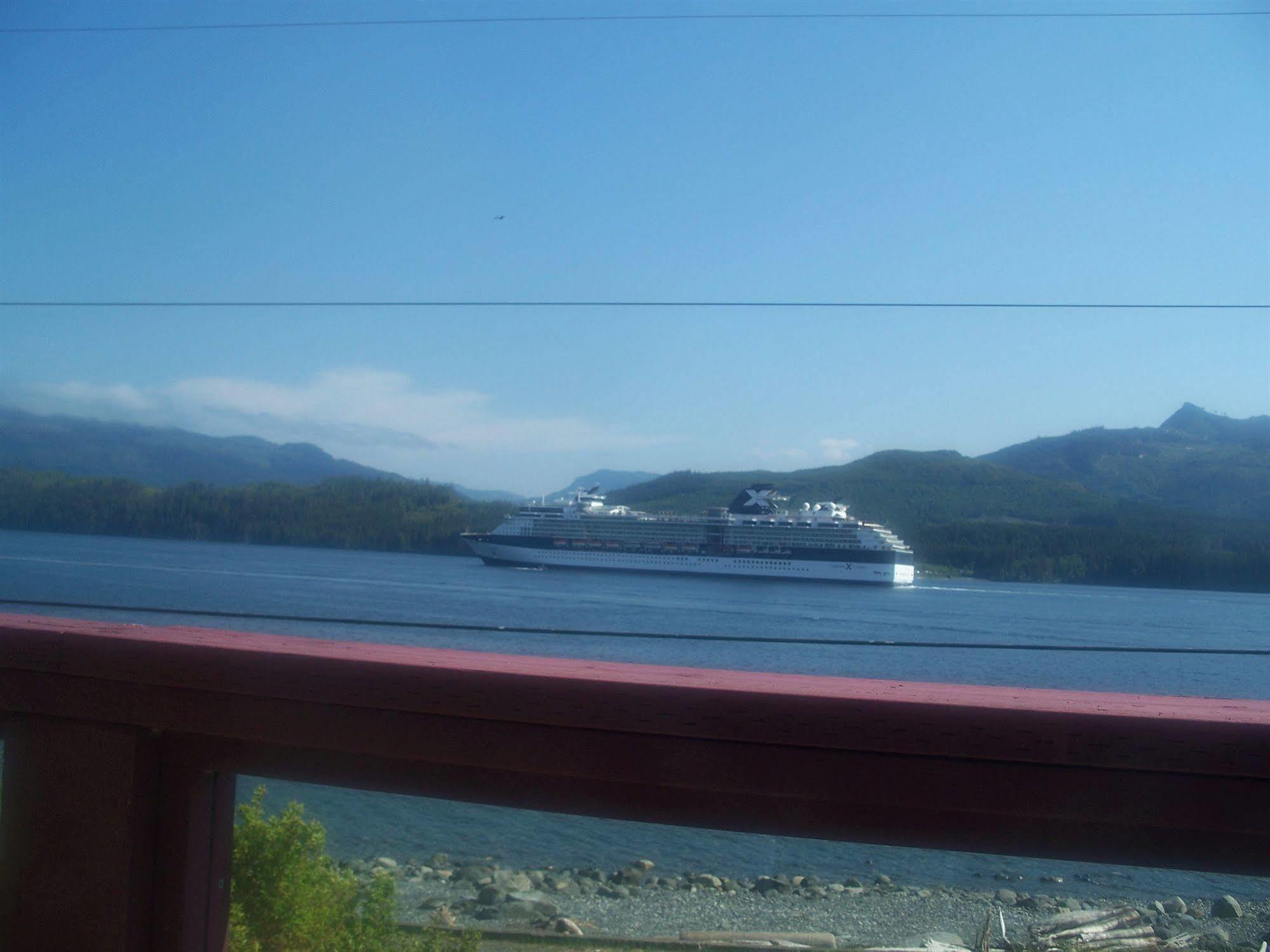 Alert Bay Lodge Exterior foto