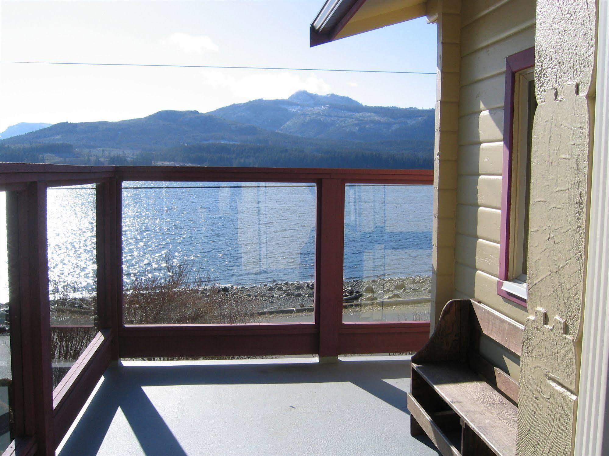 Alert Bay Lodge Exterior foto